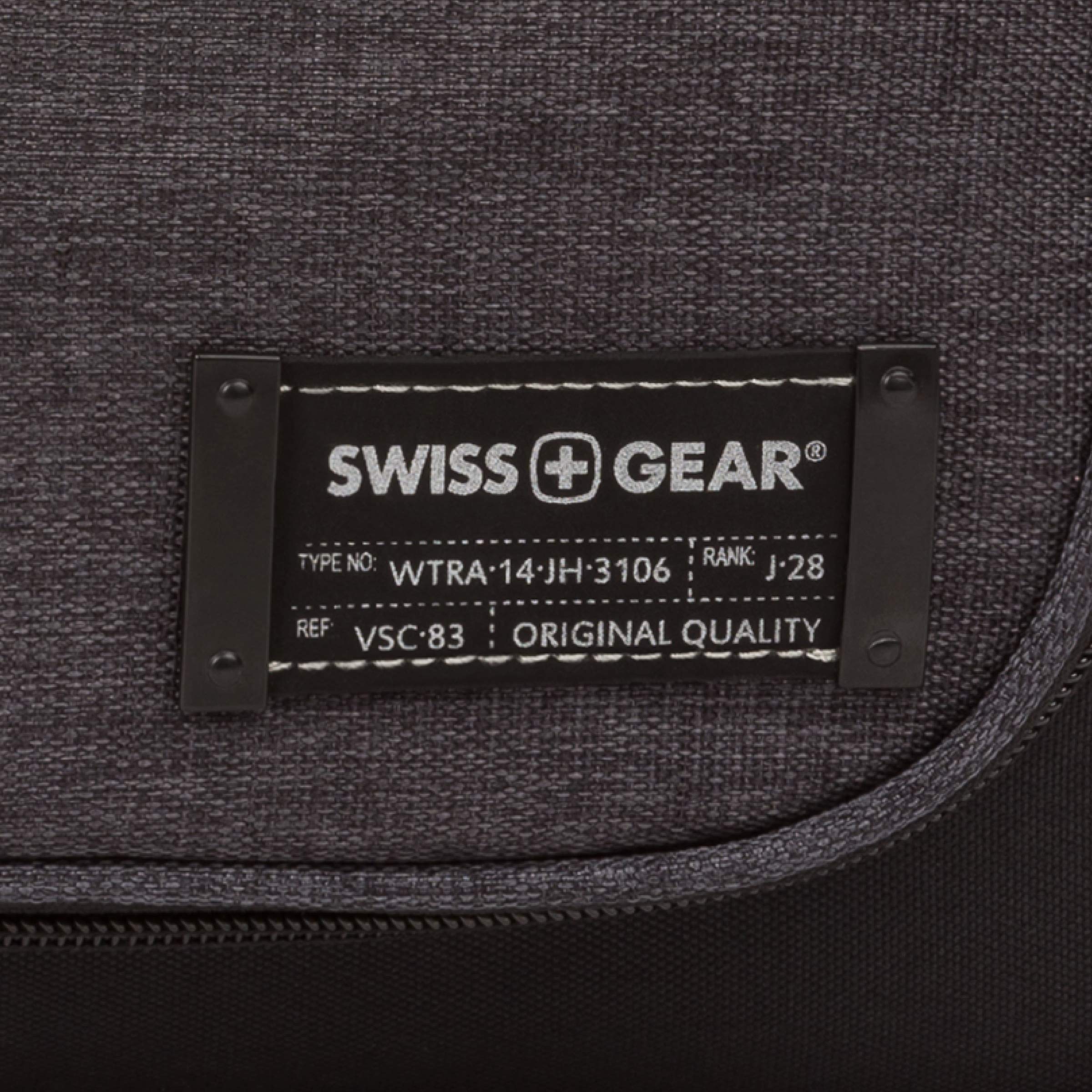 SwissGear Getaway Toiletry Bag - Image 9